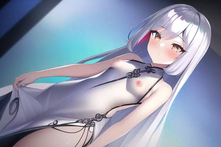 白髪橙眼娘はスケスケチャイナ（っぽい）服を着てみたい