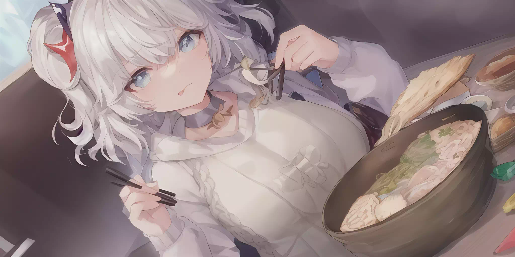 ラーメンを食べる　白髪の少女